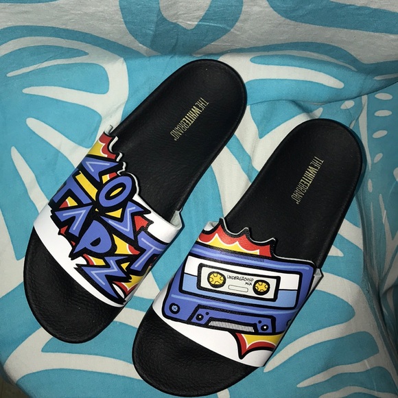 The White Brand Lost Tape slides, Sz 10 - Picture 2 of 4